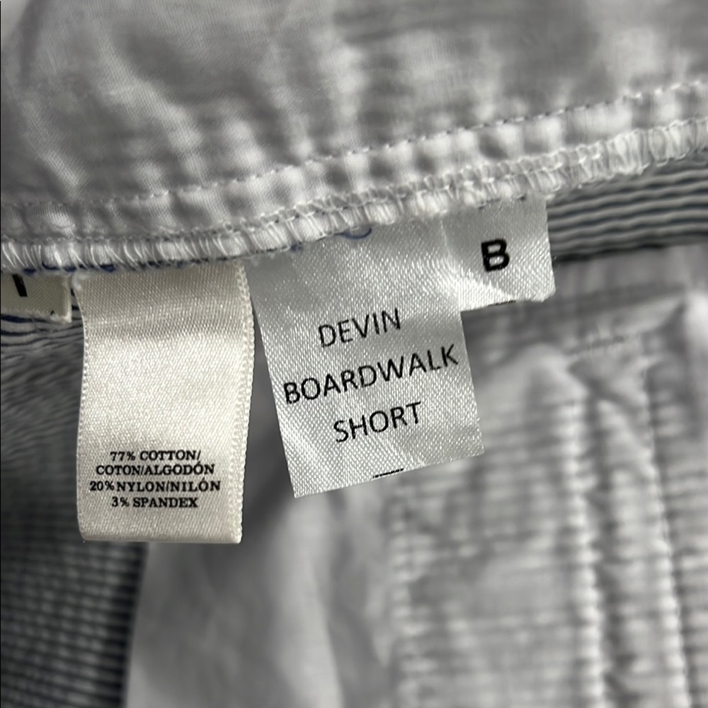 ANN TAYLOR Classic Seersucker Cotton Grey and White Striped Women's Shorts 12 - Picture 6 of 7